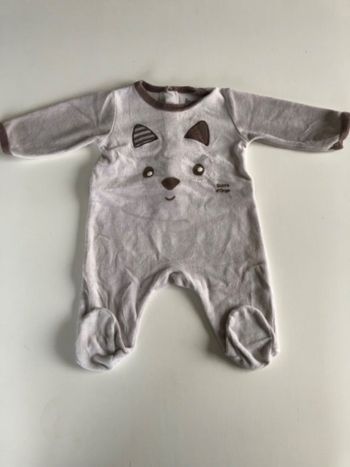 Dors bien en velours beige Chien 3 mois