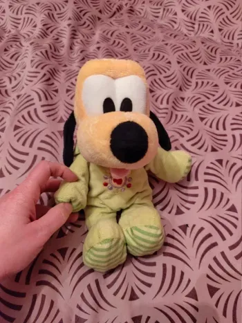 Peluche bébé Pluto Disney