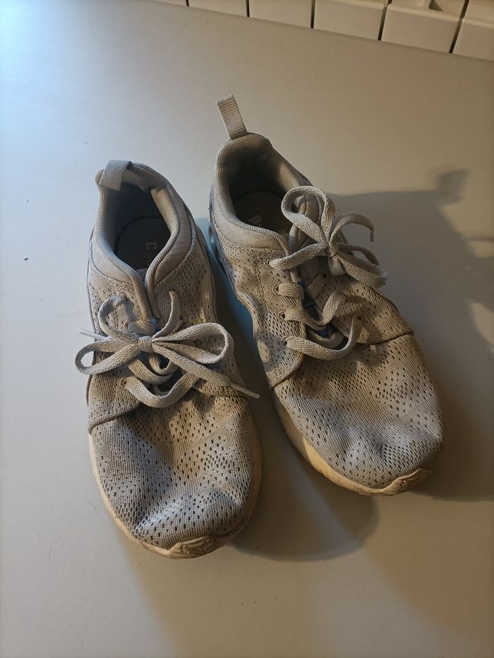 Baskets sport Puma bleu ciel