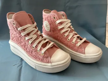 Chuck Taylor All Star Move Platform Daisy Cord