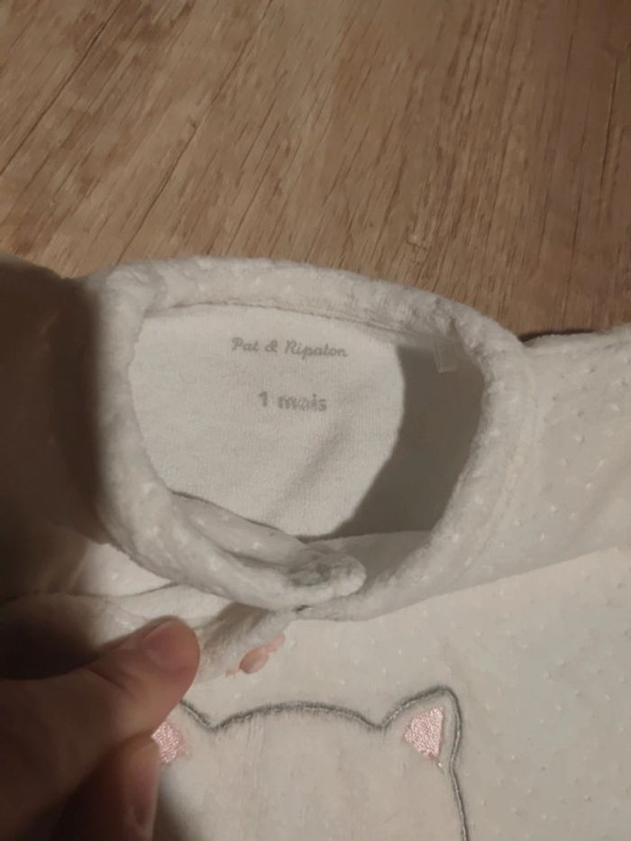 Grenouillère/pyjama velours - photo numéro 2