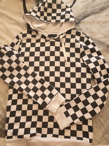 Sweat à capuche clockhouse xs noir et blanc