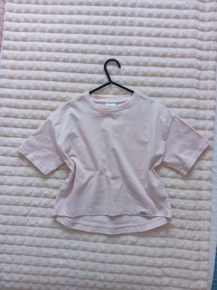 Tshirt épais fille 6/7ans Zara 🩷🌼