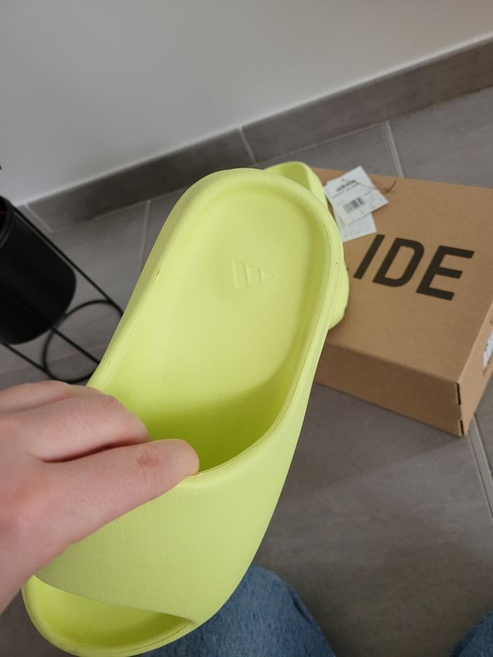 Yeezy slide femme - photo numéro 4
