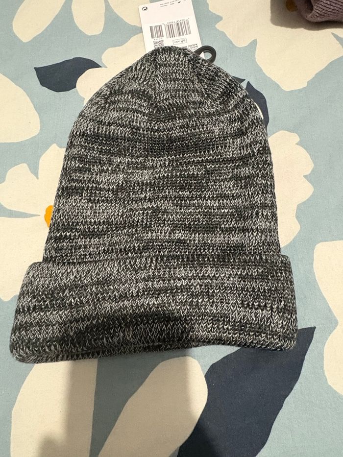 Bonnet gris Nike - photo numéro 4