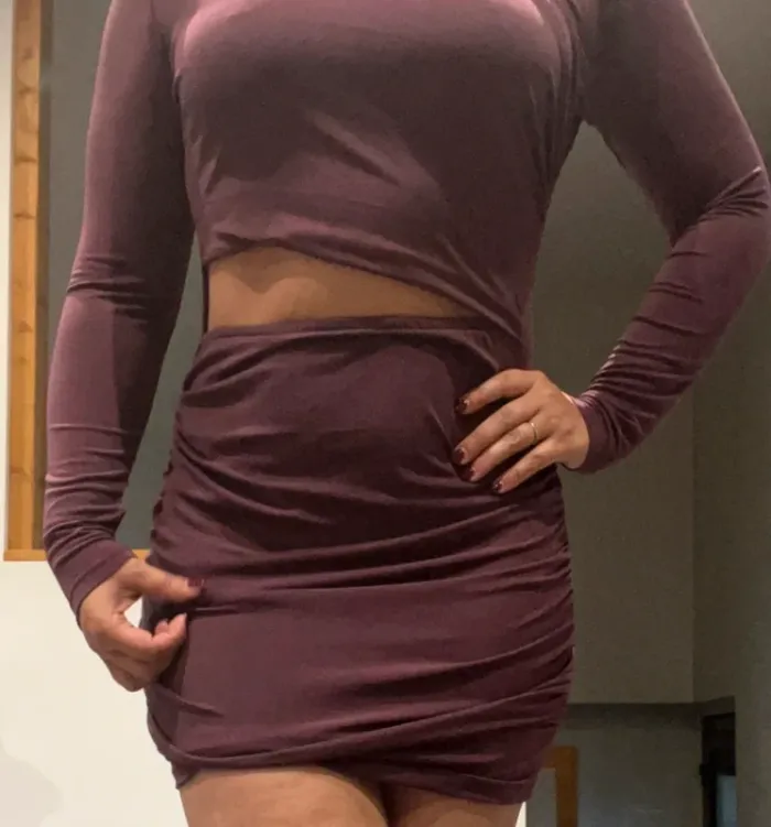 Robe moulante sexy violet bordeaux neuve - photo numéro 4