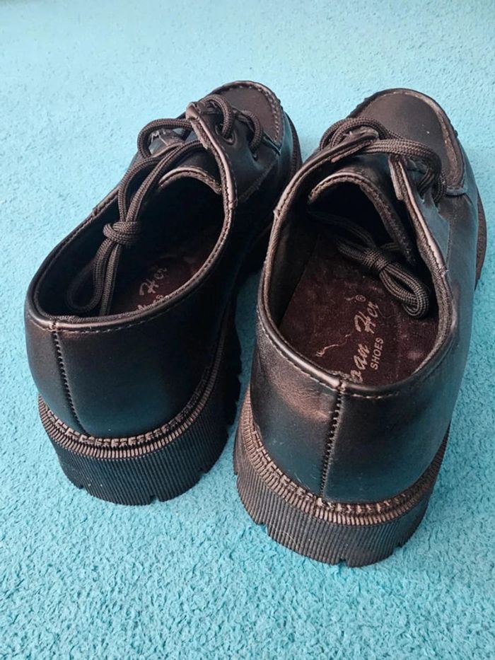 Mocassins noirs femme à lacets T39 - photo numéro 2