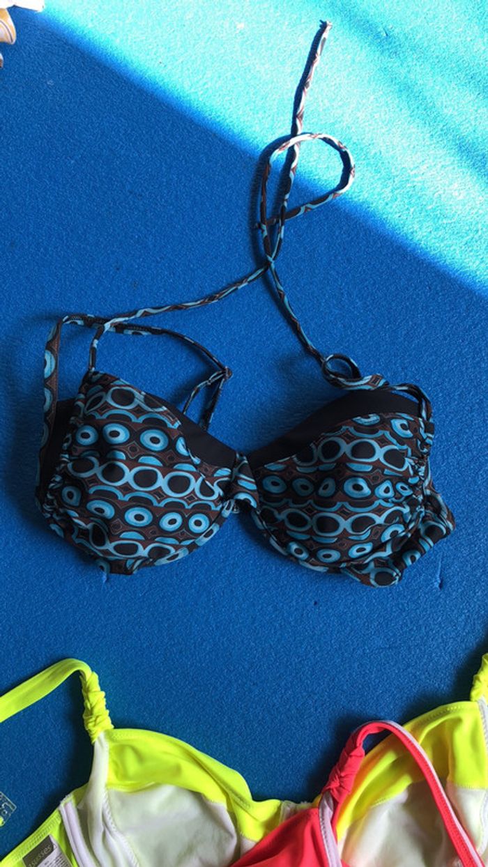 Soutien gorge haut de maillot de bain