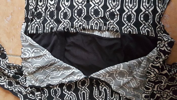 Robe été femme 44 noire et blanche H&M - photo numéro 6