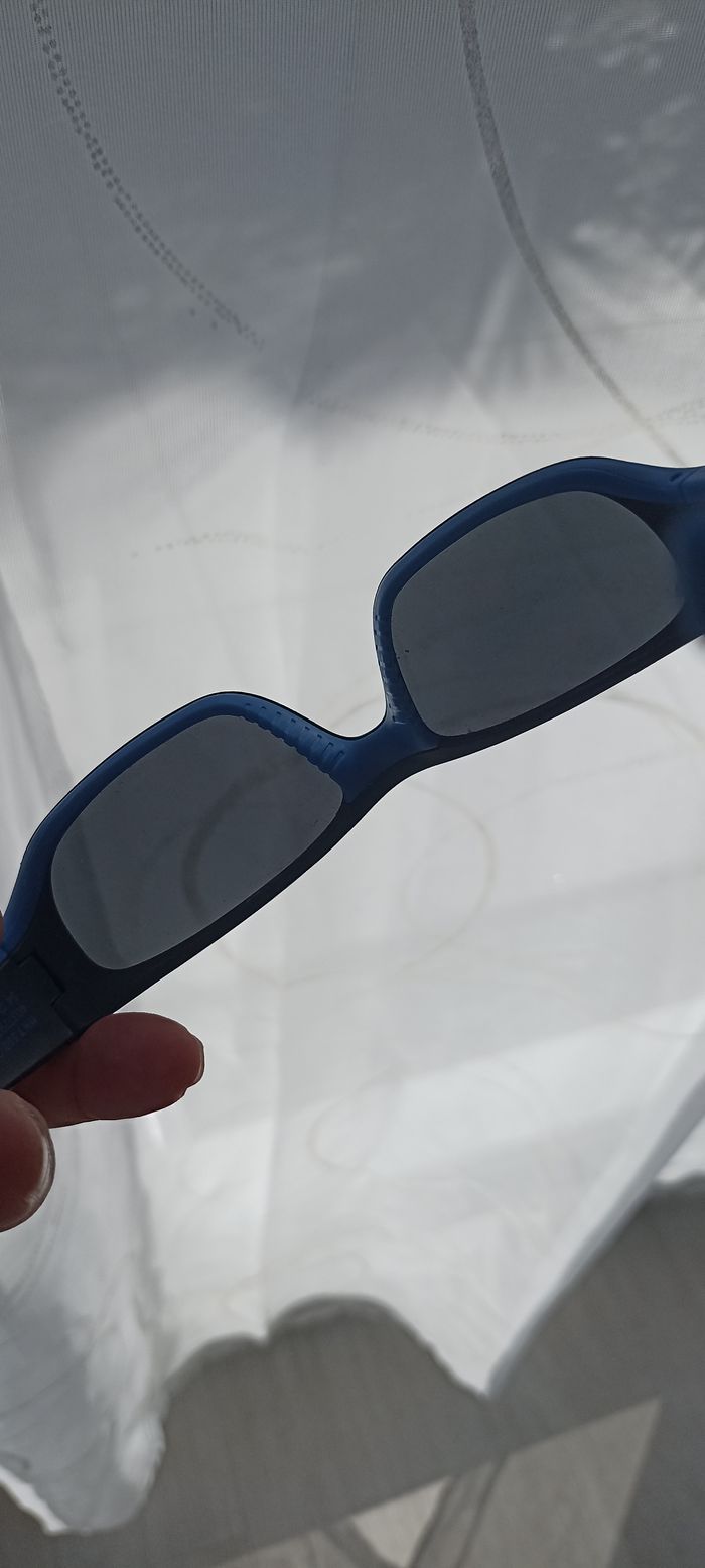 Lunettes de soleil sport enfants - photo numéro 5