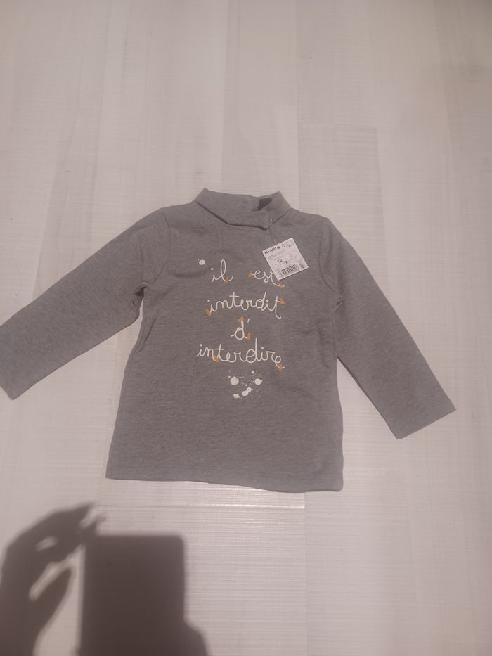 Pull kiabi neuf taille 12 mois