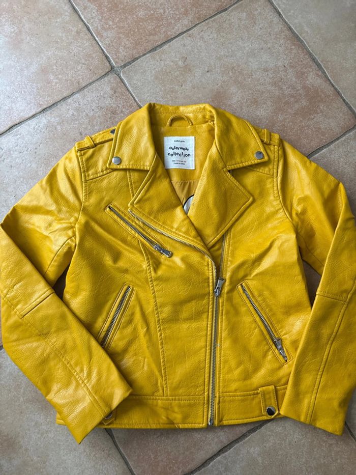 Perfecro Zara moutarde taille 11/12 ans