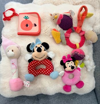 Jouets d’éveil bébé Disney