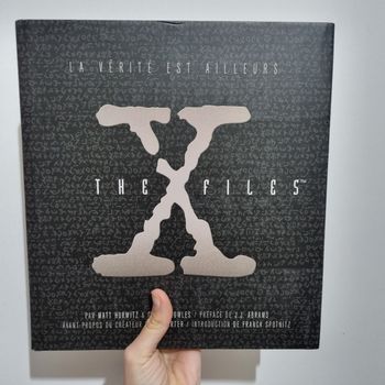 The X Files - Les Dossiers Complets
Hurwitz Matt, Knowles Chris