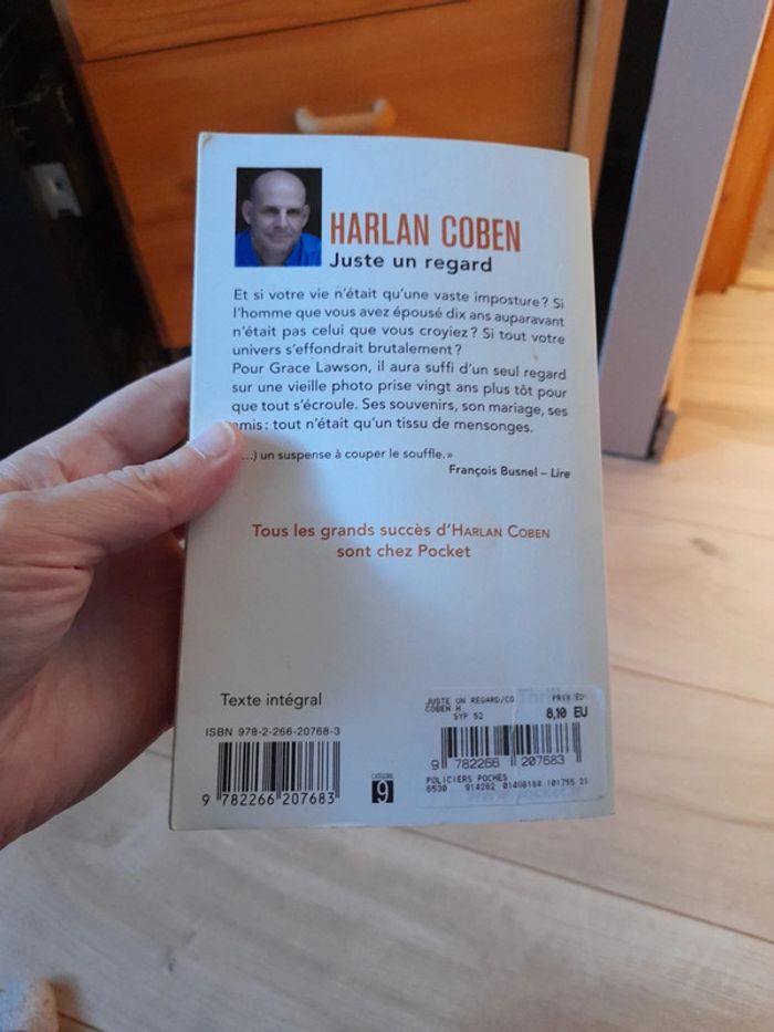 Juste un regard - photo numéro 2