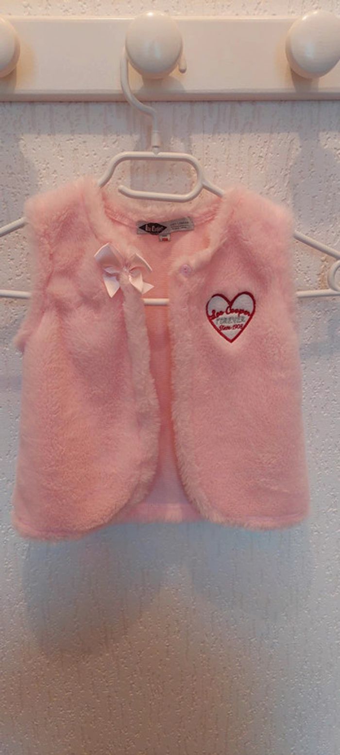 Superbe veste sans manches/boléro bébé fille Lee Cooper 18 mois rose comme neuve
