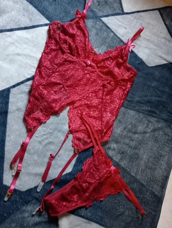 Ensembles lingerie femme - photo numéro 3
