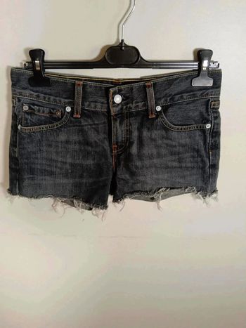 C16 short gris Levi's W29