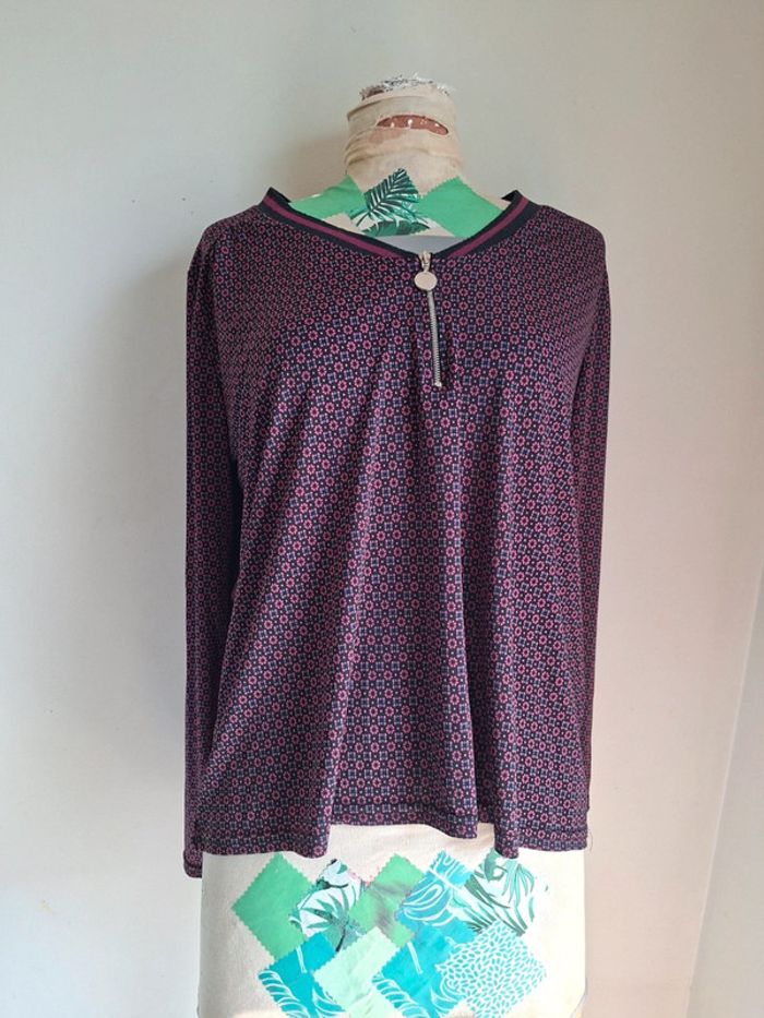 Blouse col V violet chic- élégance et douceur, Cache-cache en très bon état, taille XL