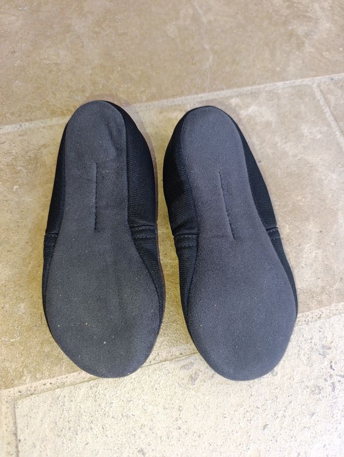 Paire de chaussons mixtes pointure 26 27 - photo numéro 4