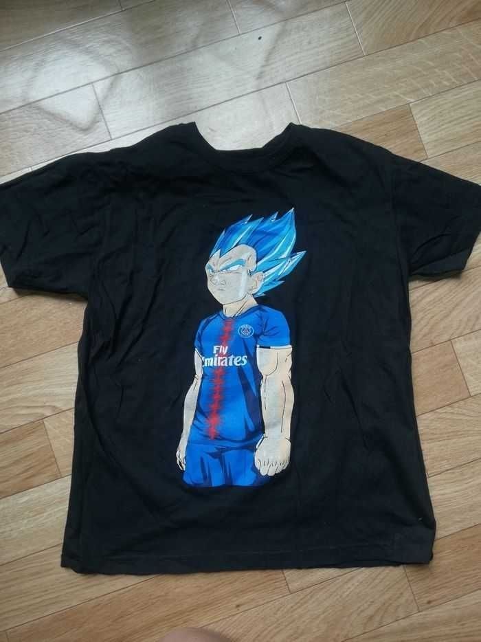 T-shirt 12 ans neuf