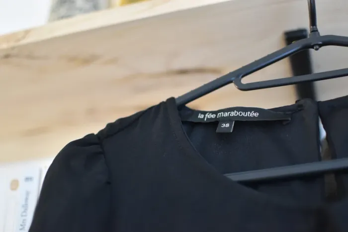 Robe La Fée Maraboutée en taille 38 - Très bon état - photo numéro 2