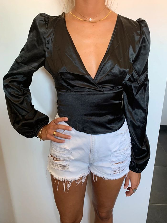 Chemise