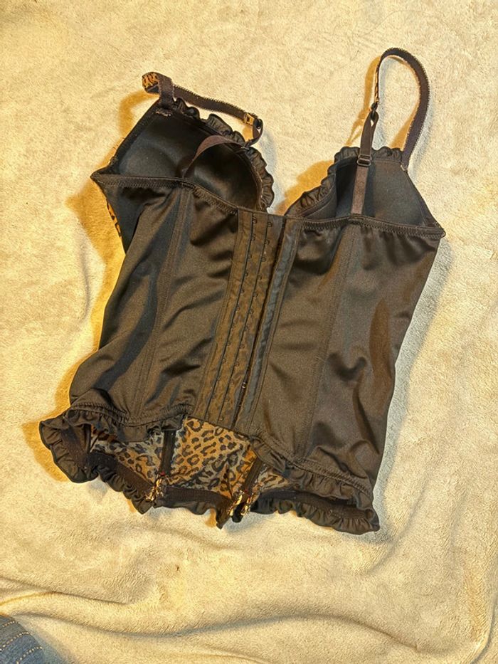Corset léopard 🐆 - photo numéro 2