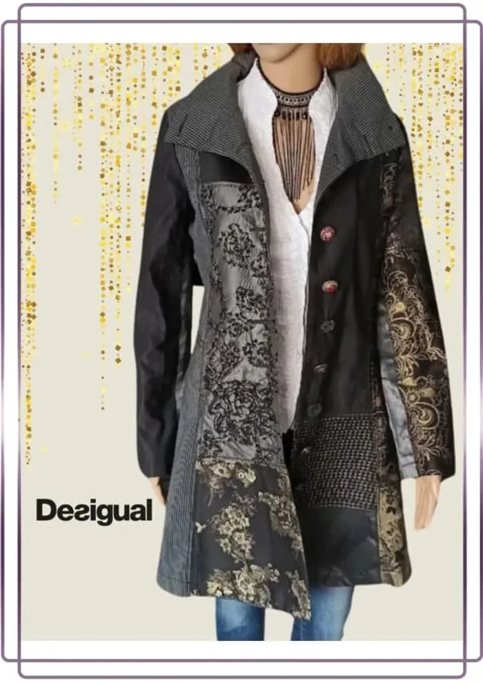 Trench Desigual style casual ,coupe droite cintrée ,col haut