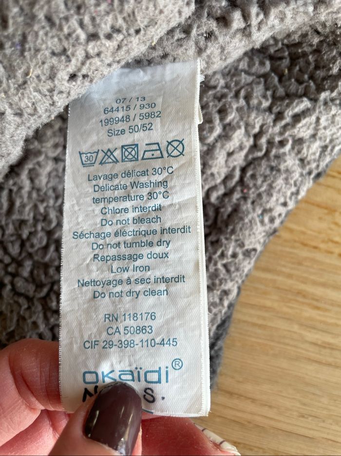 Lot 2 bonnets taille environ 2/4 ans et taille 50/52 - photo numéro 4