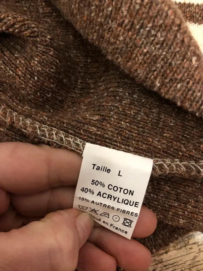 Pull rayé marron - photo numéro 10