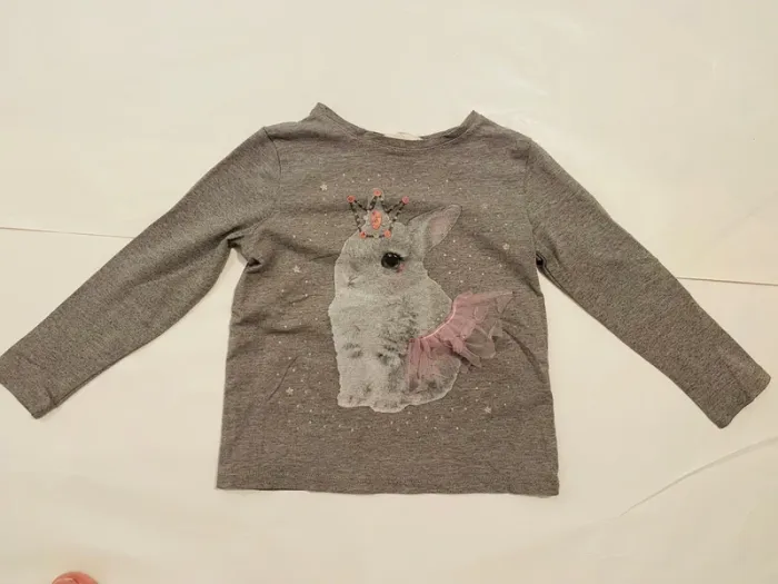 Lot 3 t-shirts manches longues fille 24 mois - photo numéro 4