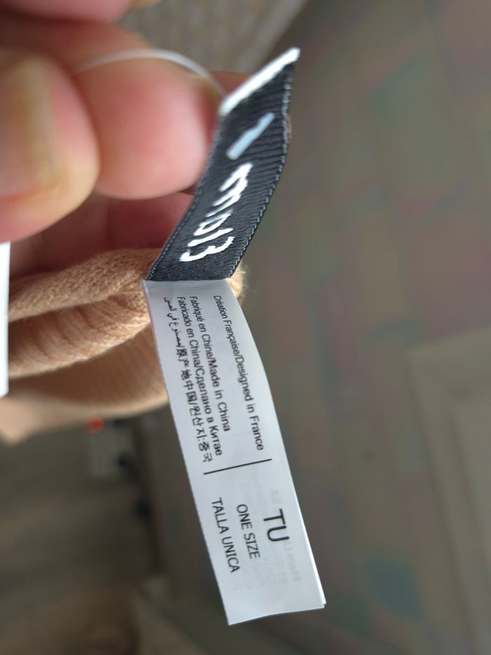 🏷️jolie écharpe ETAM laine & cachemire beige camel femme - photo numéro 7