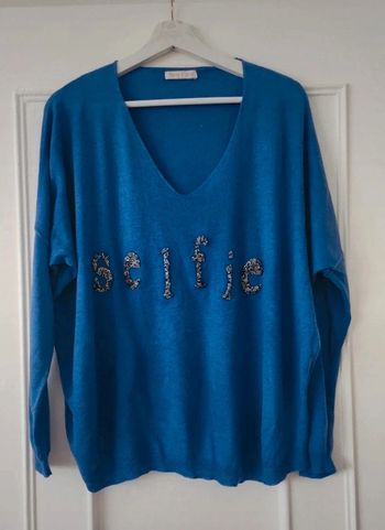 Pull col V Peace N Love