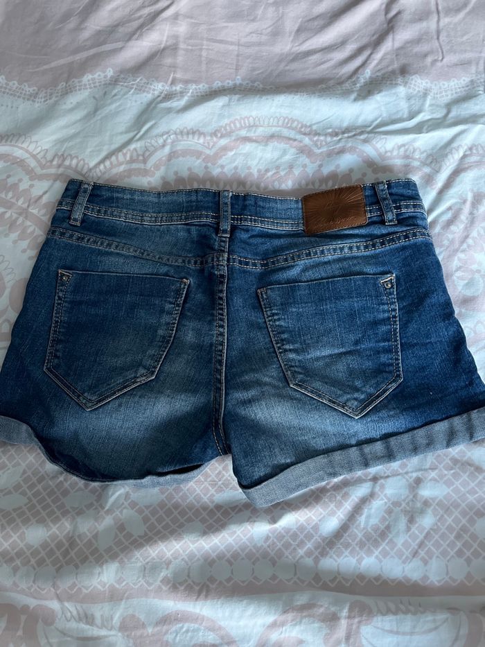 Short - photo numéro 2