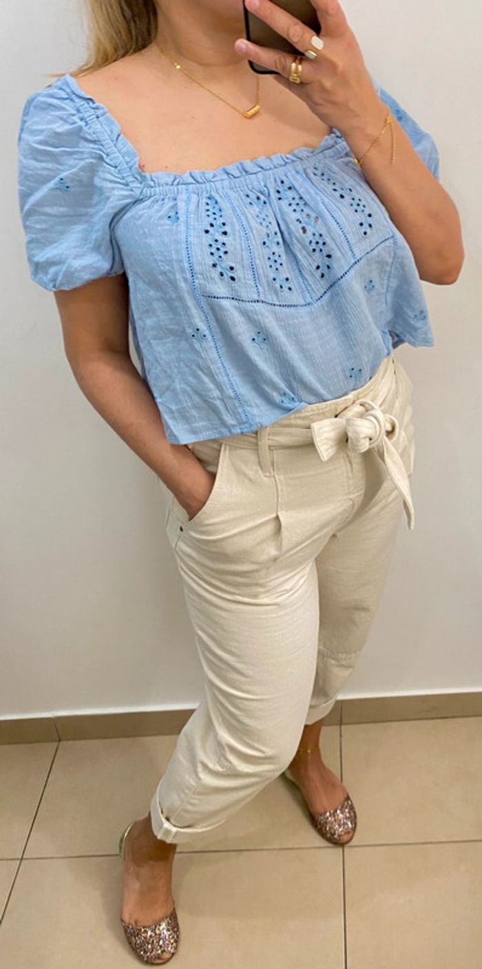 Blouse ZARA courte brodée Taille M-L - photo numéro 5