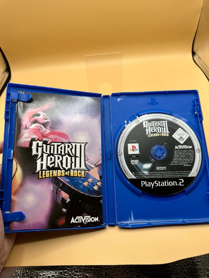 Guitar Hero 3 - Legends Of Rock PS2 - photo numéro 3