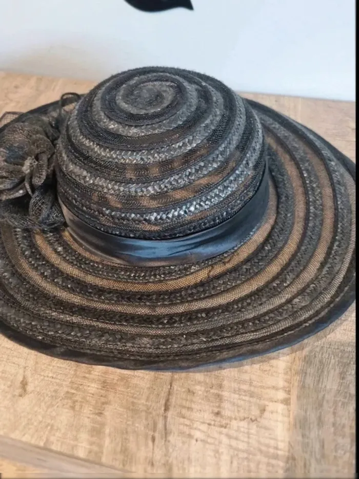 Chapeau femme noir - photo numéro 3