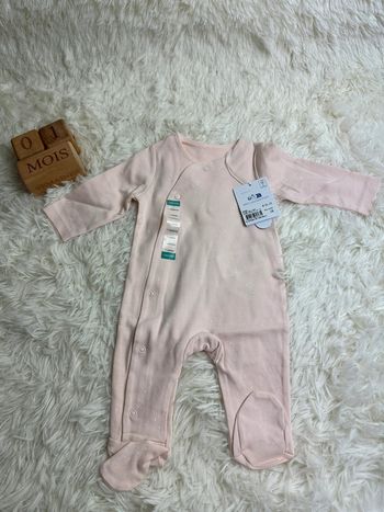 💗 Pyjama croisé Absorba – Taille 1 mois