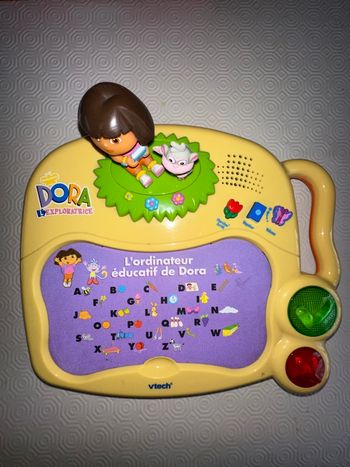 Ordinateur éducatif Dora l’exploratrice