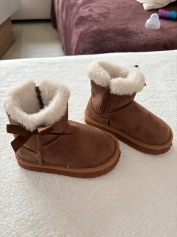 Bottines mi-hautes fille - Taille 24