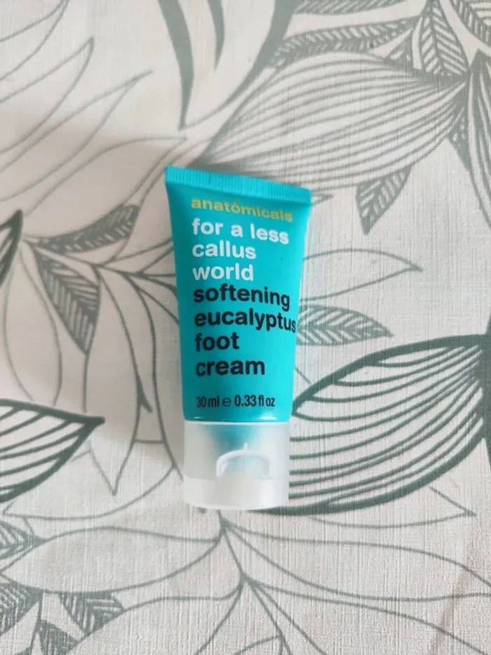 Anatomicals creme adoucissante pour les pieds 30ml à utiliser 12 mois après ouverture
