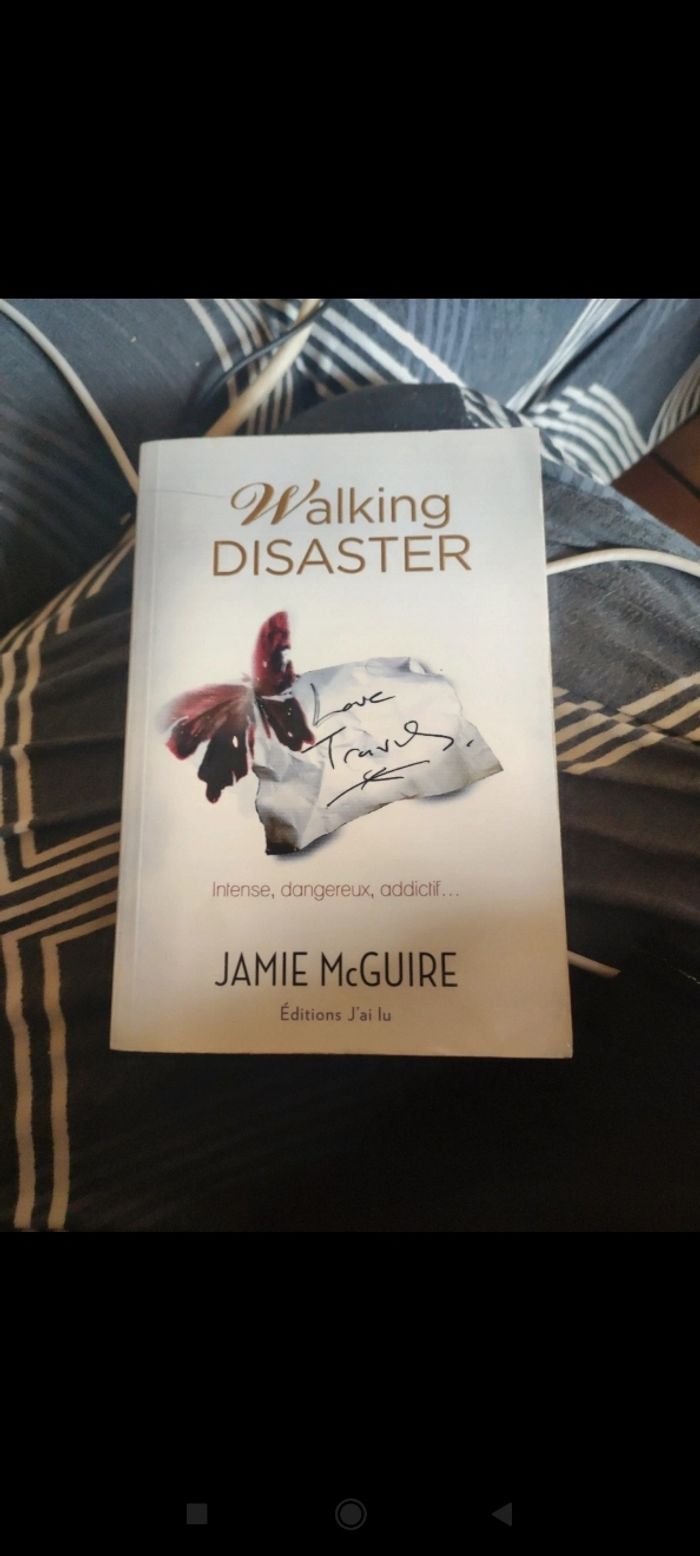 Livre walking disaster