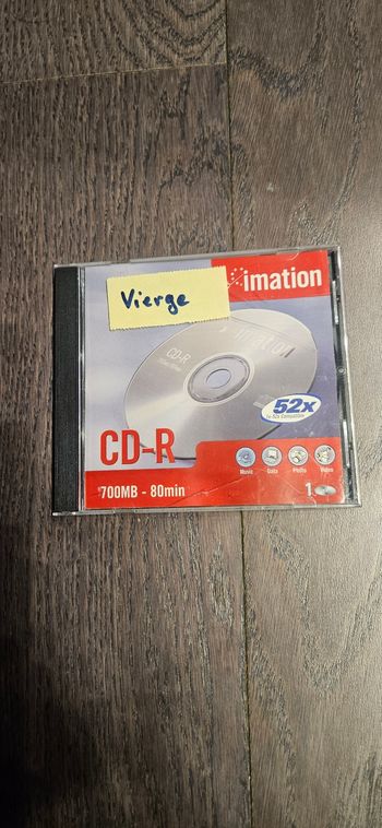 CD-R  vierge et sa boîte