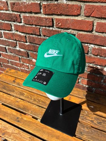 Casquette Nike verte neuves avec étiquette