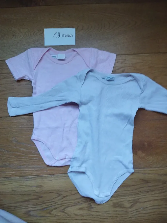 Lot de 2 bodies