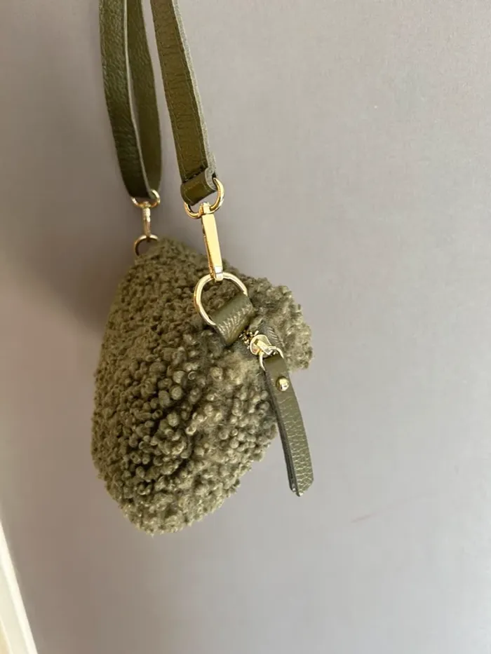 Made in italy sac banane en mouton vert kaki avec 2 bandoulière - photo numéro 8