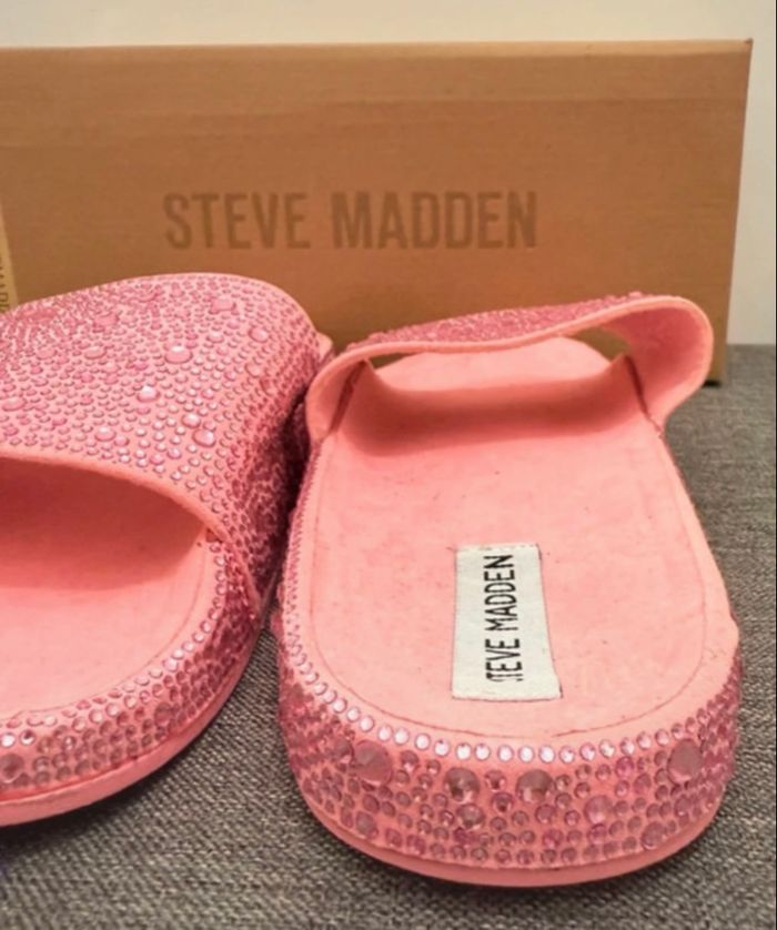 Sandales Steve Madden roses strassées - photo numéro 3