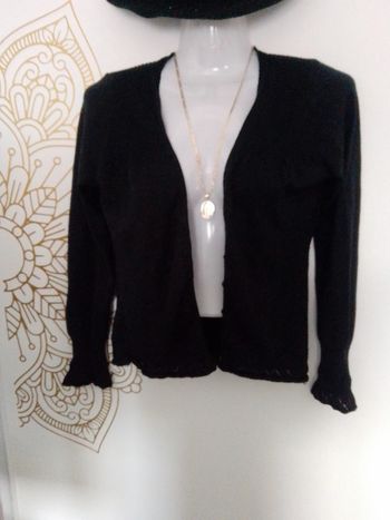 Gilet noir brodé taille 36 bohème