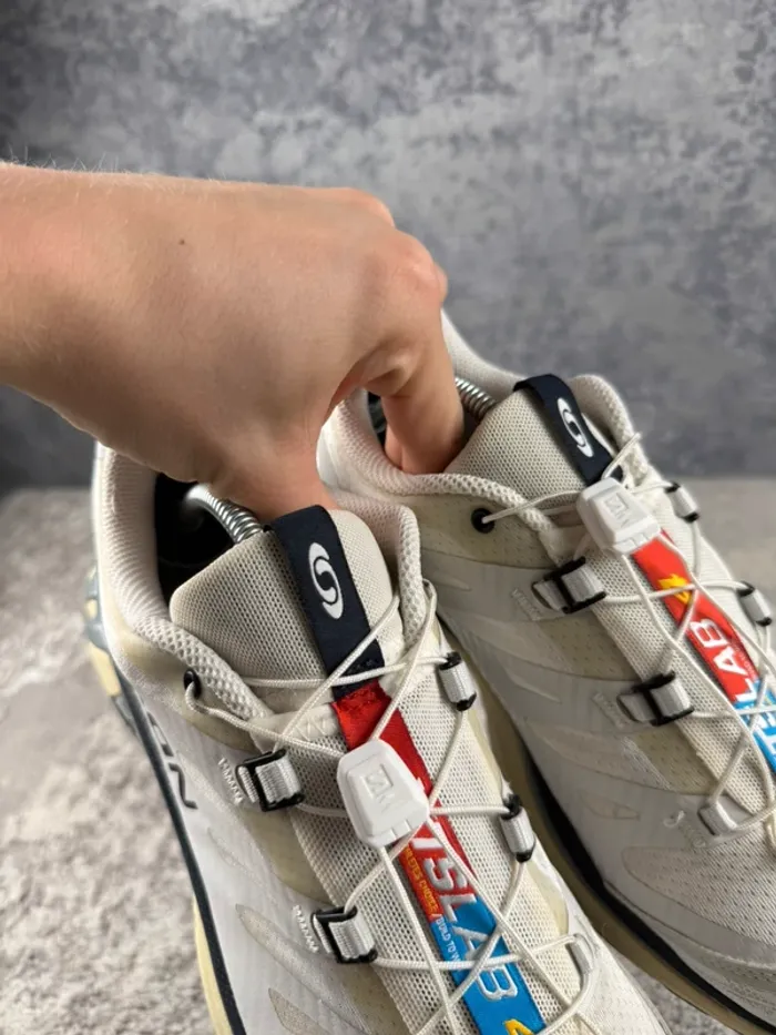 Salomon XT-4 OG - White Lunar Rock - White & Beige & Blue - photo numéro 11